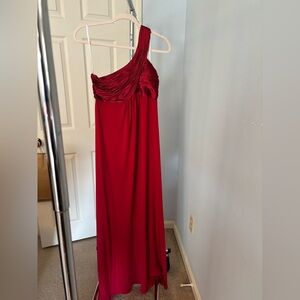 One shoulder red gown size 8
